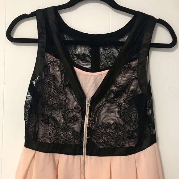 TFNC dress - Picture 4 of 4